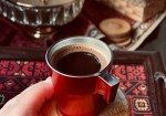 القهوة في يومها العالمي.. مُدللة تصنع بحُب بأيادي نساء غزة