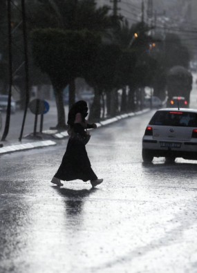 غزة- أجواء المطر ليوم الثلاثاء