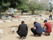 "مقابر للطوارئ".. "الموتُ" بشكلهِ الاستثنائي في غزة