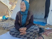 مأساة في الخيام .. عجوزتان بلا أنيس