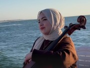 رغم احتراق التشيللو.. هيفا تواصل شغفها بالموسيقى