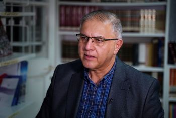 المؤرخ الفلسطيني جوني منصور